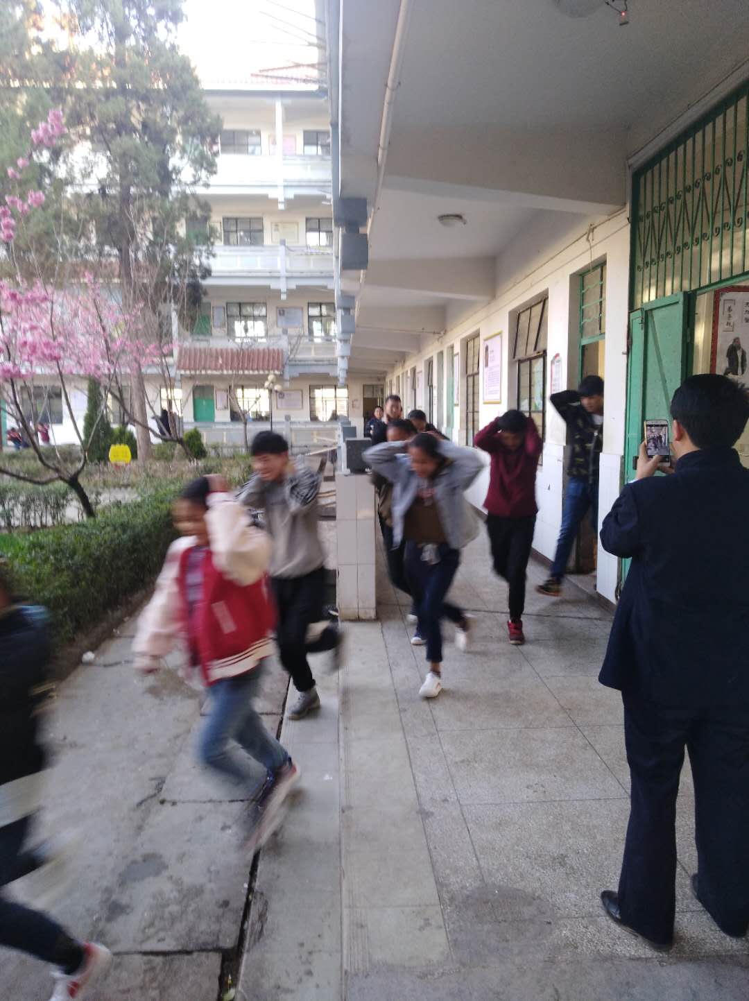 微信图片_20180317102959.jpg